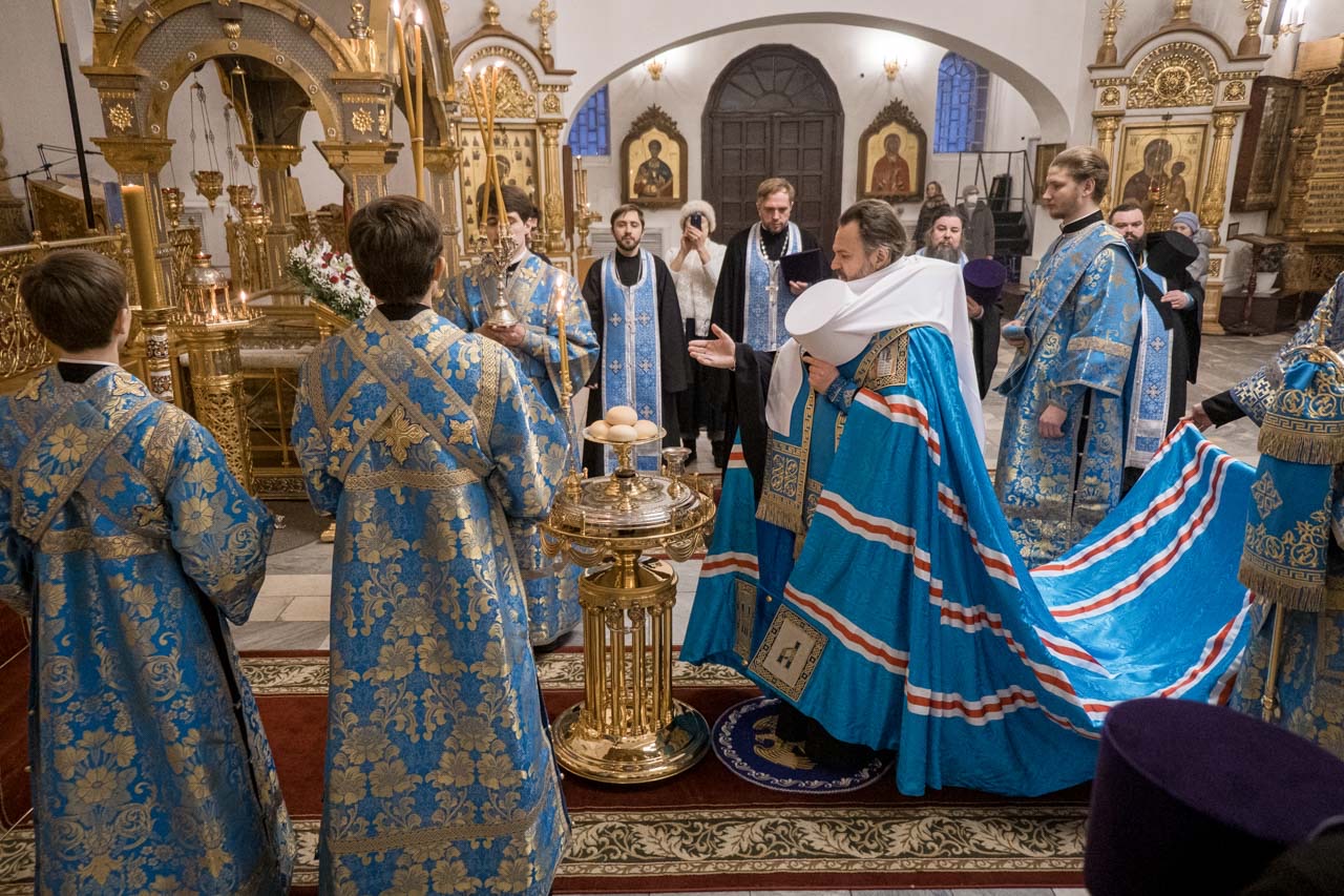 Вознесение господне какой цвет облачения. Сретение Господне. Тверская епархия. Отдание праздника Сретения Господня. Сретение Господа нашего Иисуса Христа.