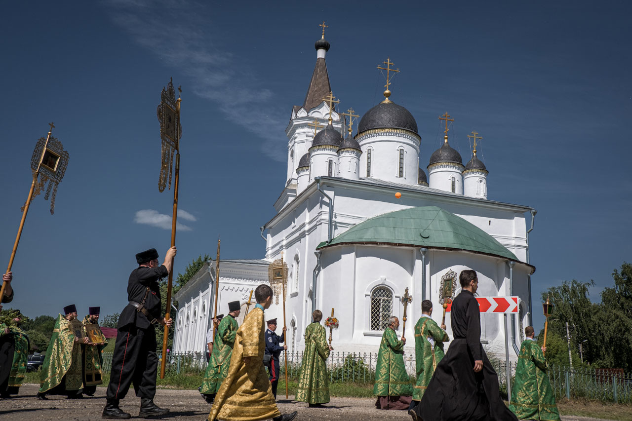 храм в святой троице